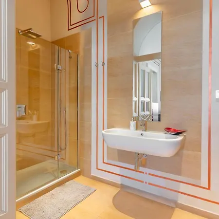 Exclusive & Stylish In The Heart Of Appartement *