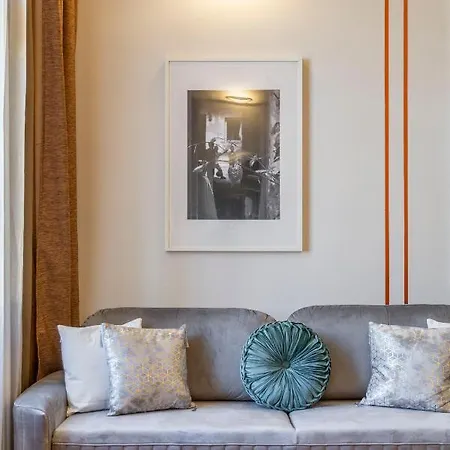 Exclusive & Stylish In The Heart Of Appartement *