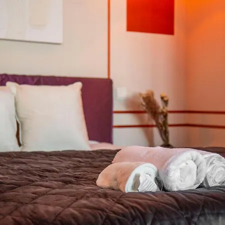 Apartment Exclusive & Stylish In The Heart Of Budapest