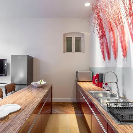 Exclusive & Stylish In The Heart Of Budapest