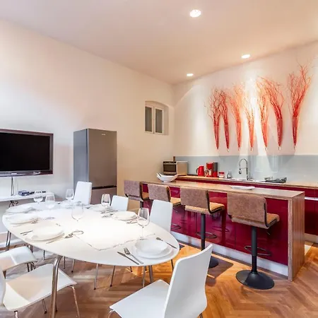 Exclusive & Stylish In The Heart Of
